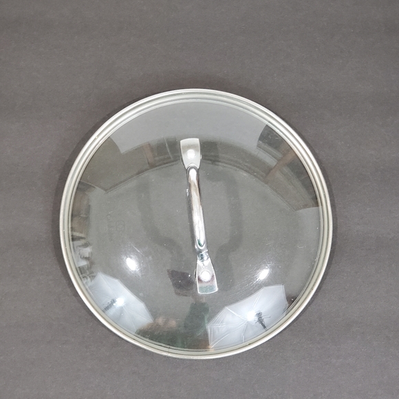 Calphalon 2 1/2qt Saucepan With Lid Grey 20449 - Picture 7 of 15